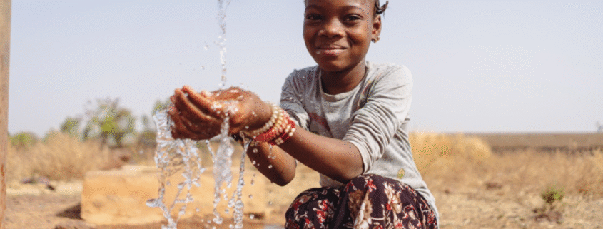 Approvisionnement en eau de consommation - gestion des eaux usées - et - des excréta dans la ville de Kananga (RDC) : Défis et impacts socio-environnementaux