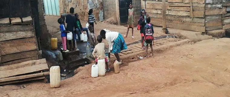 Problématique d’accès à l’eau potable dans les quartiers spontanés de la ville de Bafoussam, Cameroun