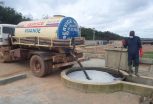 Poids des vidangeurs privés dans la gestion des eaux usées et excréta à Abidjan Sud, Côte d’Ivoire